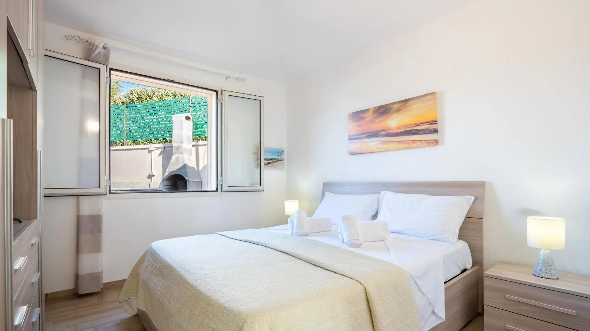 Villetta Li Junchi - Due Passi Dal Mare - Spazioso Giardino Badesi Feriehus